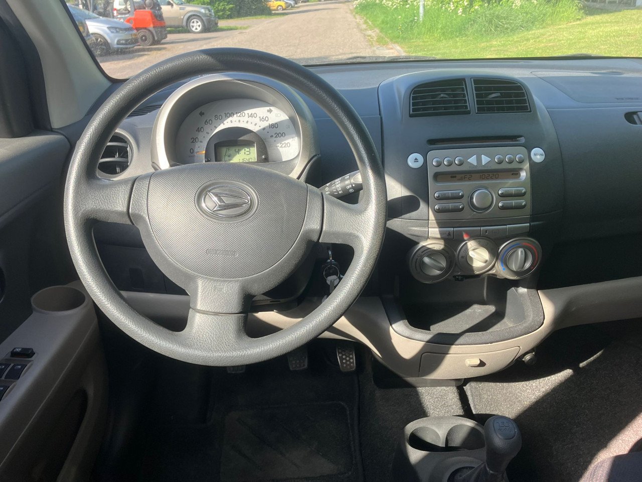 Daihatsu Sirion 1.0
