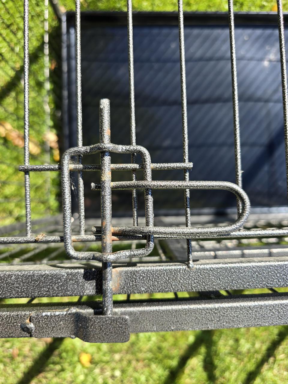 Grote opvouwbare hondenbench met uitneembare bak