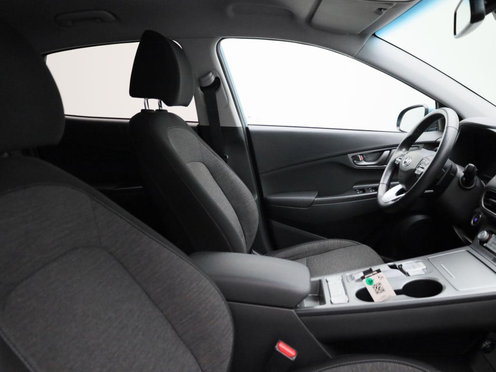 Hyundai Kona ev fashion 64 kwh | automaat | navigatie | heads-up display | 