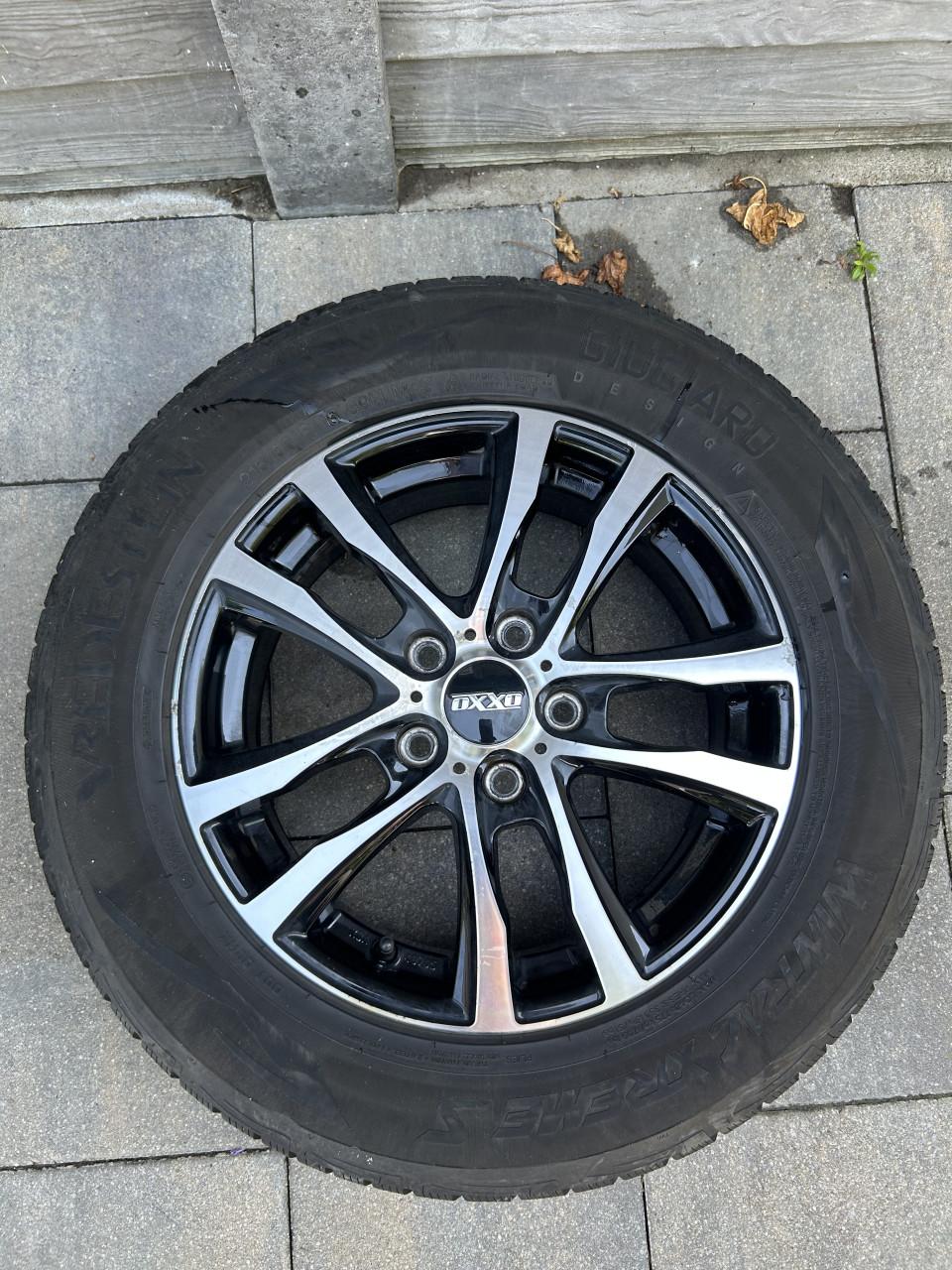 Winterbanden met velgen