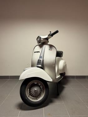 Vespa 50 Special I 1973 I Handschakel (3) I Geel Kenteken I Uniek!