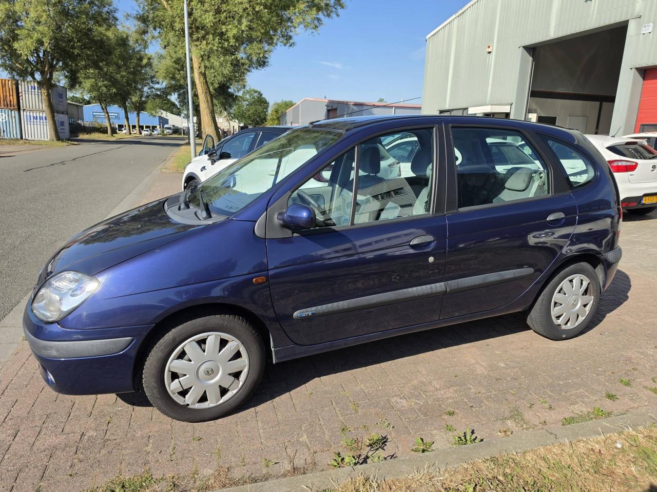 🚗 Renault Mégane Scénic 1.6 16V Benzine 🚗