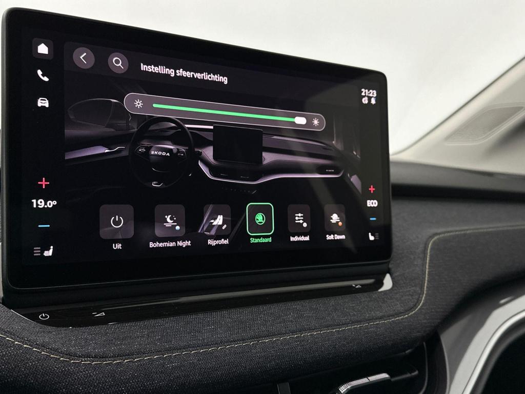 Skoda Elroq business edition elektromotor 140 kw / 190 pk suv
