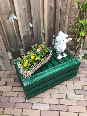 Groene houten krat.