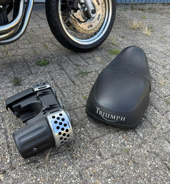 Triumph Thunderbird Sport 900