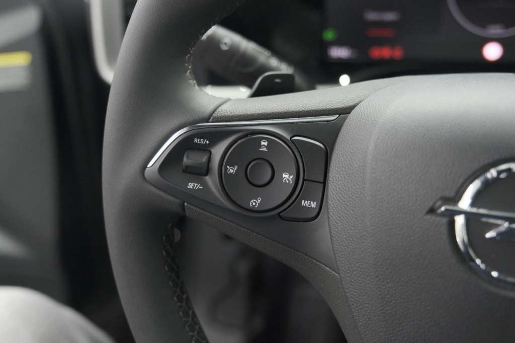 Opel Mokka 130 turbo at8 ultimate | camera | dodehoekdetectie | massage | a