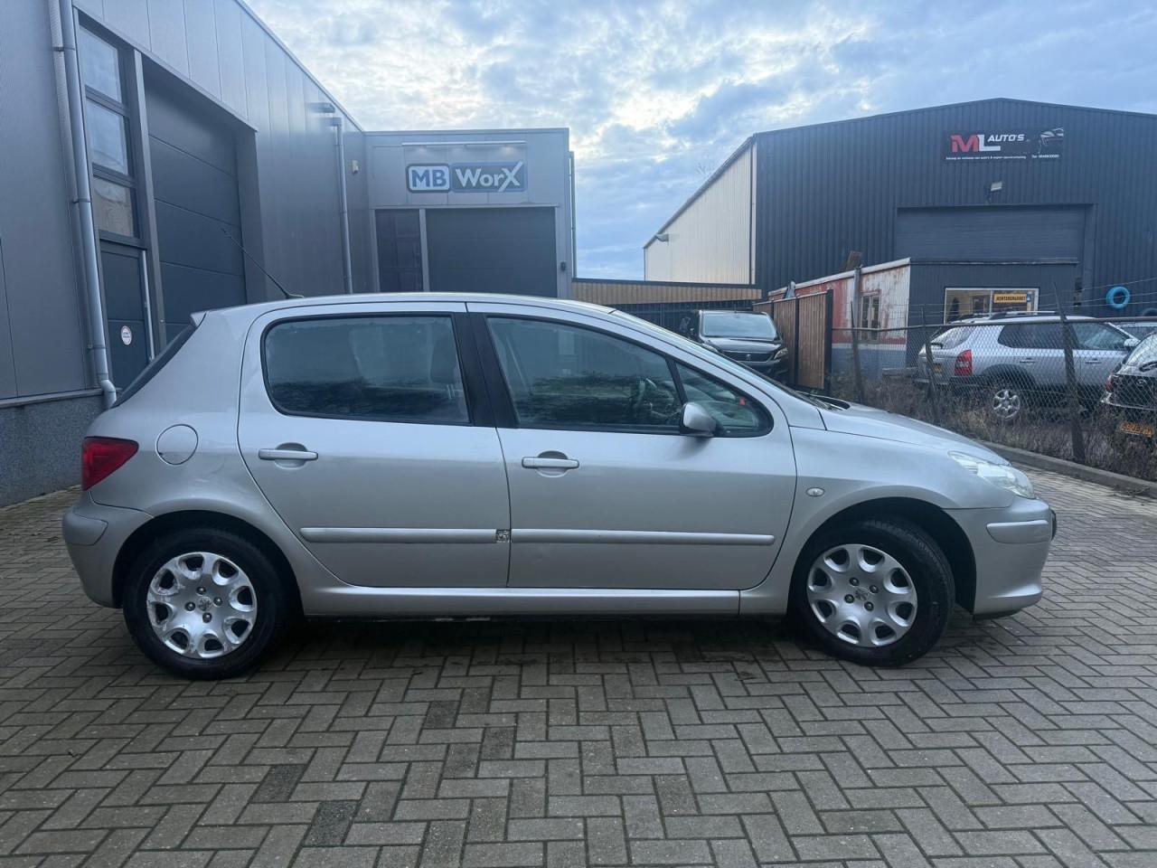 Peugeot 307 1.6-16V XS Airco/Cruise/Trekhaak