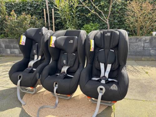 Britax Römer Max-Way Plus / Max-Way autostoelen – Achterwaarts – 3 stuks