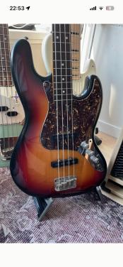 Fernandes Jazz Bass 1987