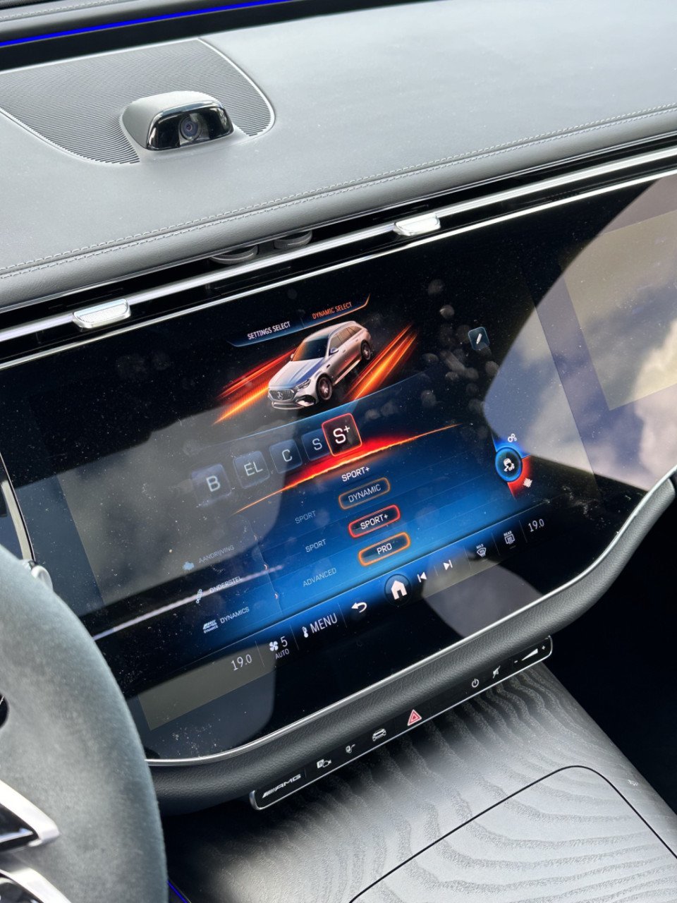 Mercedes-Benz E-Klasse amg 53 4matic+ i hyperscreen i amg kuipstoelen i 360