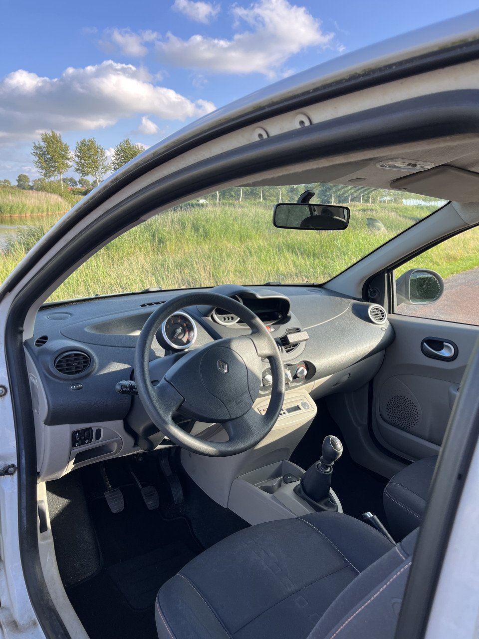 Renault Twingo 2008 133.000km APK tot 08/26
