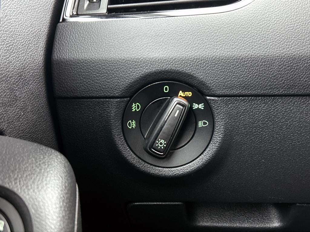 Skoda Octavia combi 1.0 tsi greentech business edition | navigatie | climat