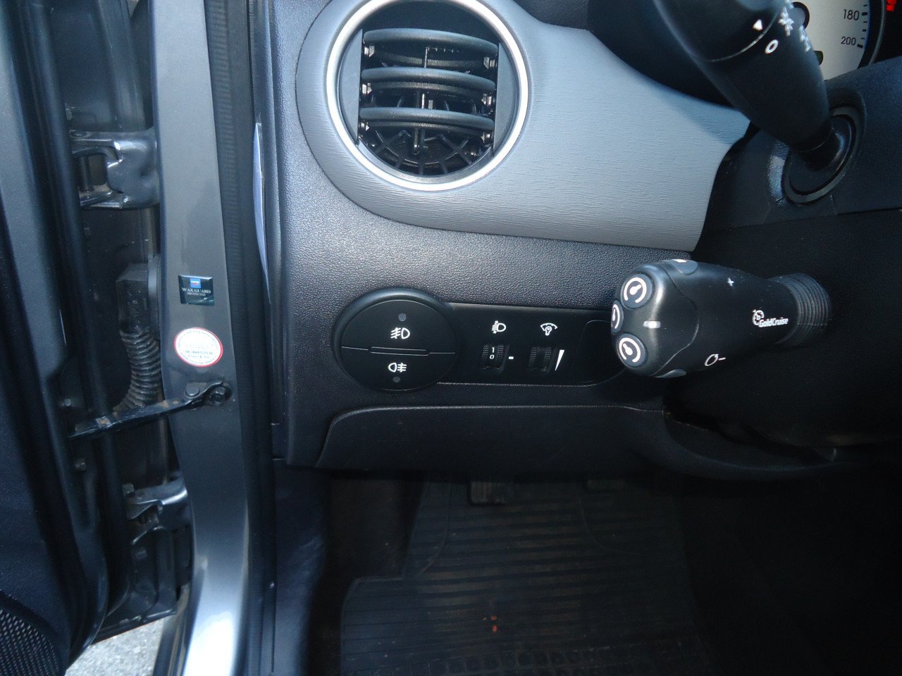HYUNDAI I 10 1.1I 5DRS ORANGE BABIES