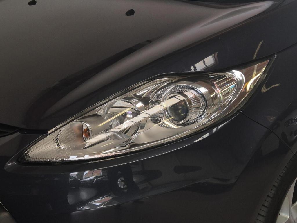 Ford Fiesta 1.25 titanium / nieuwe distriebutieriem 1e eigenaar / stoelverw