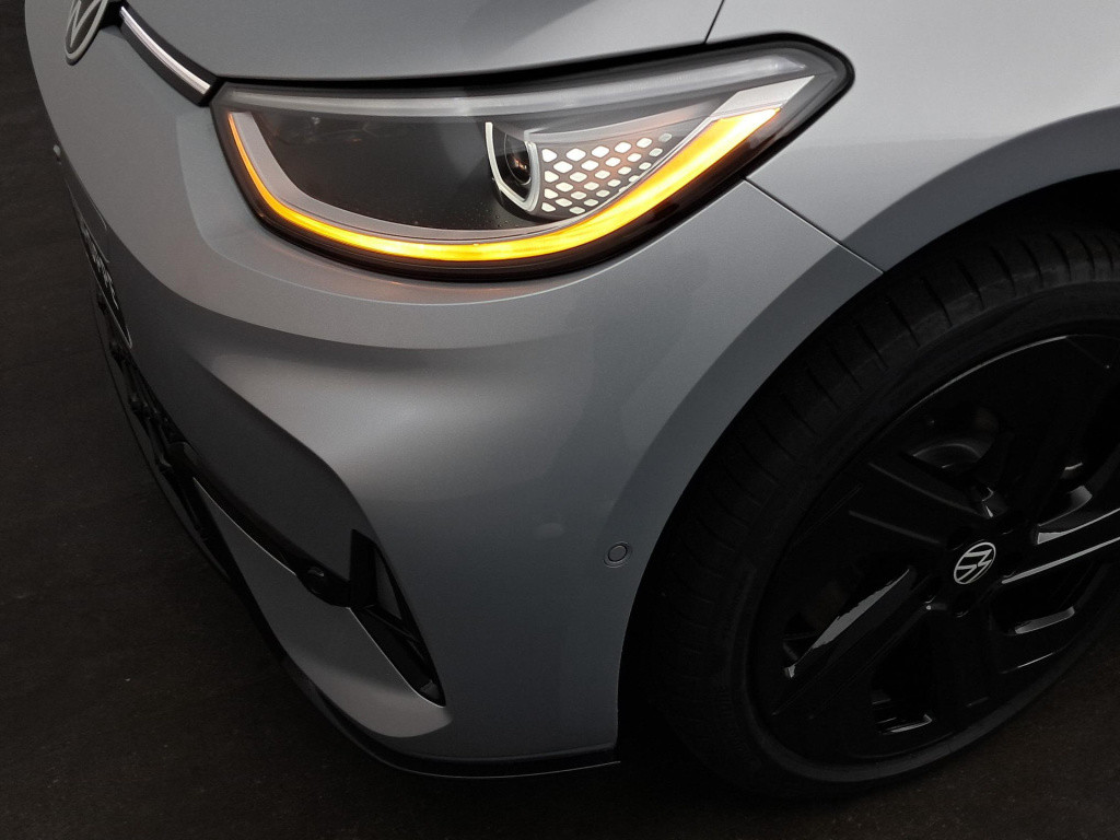 Volkswagen Id.3 gtx performance 79 kwh accu, 240 kw / 326 pk hatch