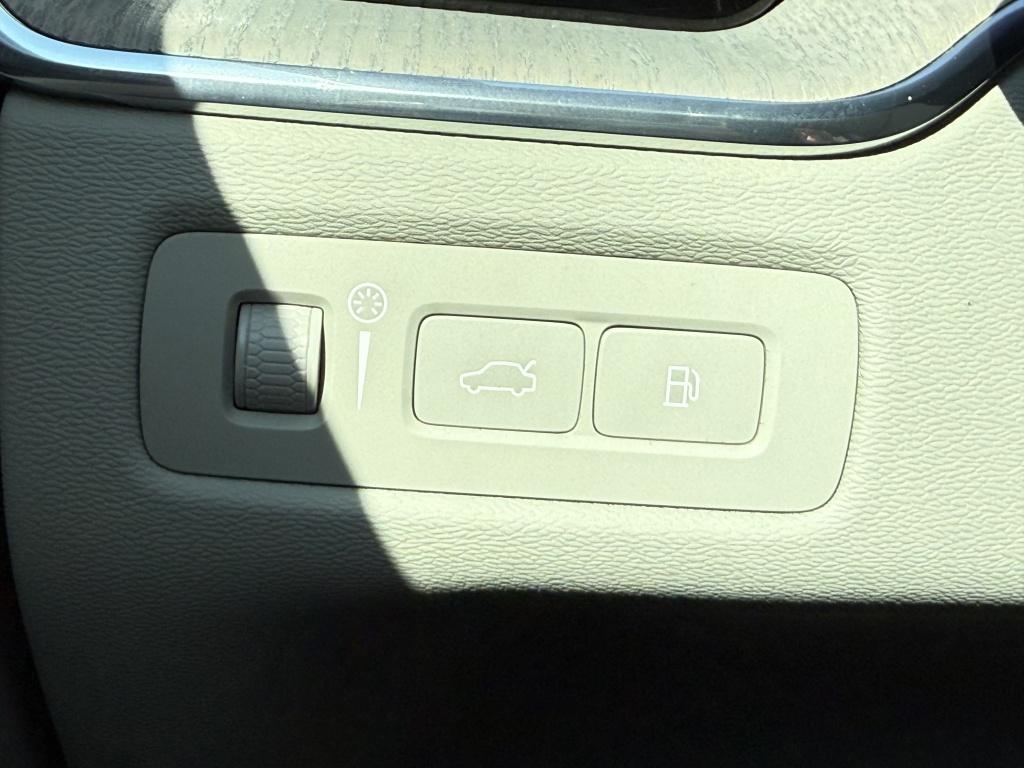 Volvo XC60 t6 398pk recharge inscription| panodak| 360camera| trekhaak| h&k