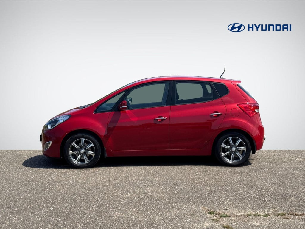 Hyundai Ix20 1.4i go! | trekhaak | navigatie | achterbank verstelbaar | air