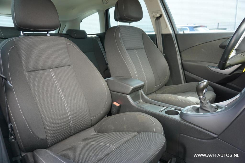 Opel Astra sports tourer 1.6 cdti business +
