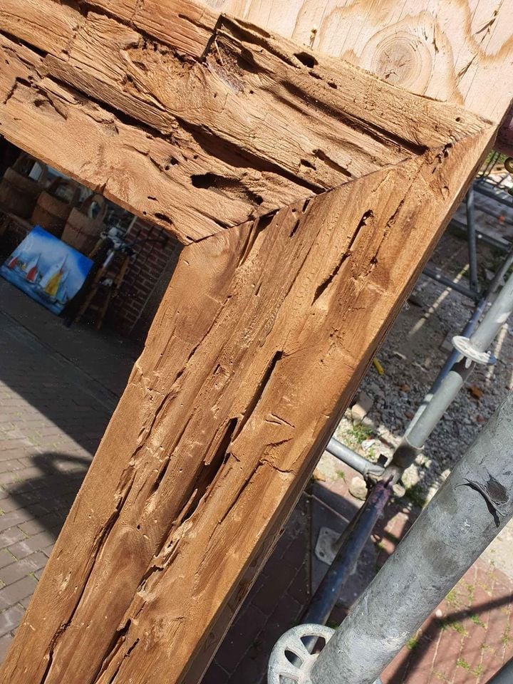 SCHITTERENDE SPIEGEL OLD WOOD TEAK