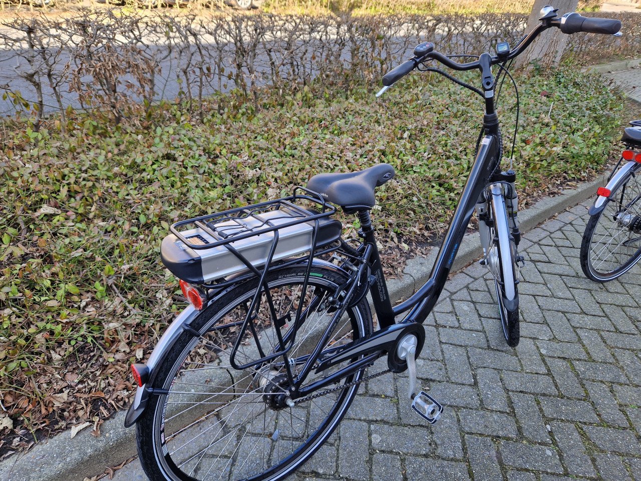 Zo goed als nieuwe Curtis elektrische fiets