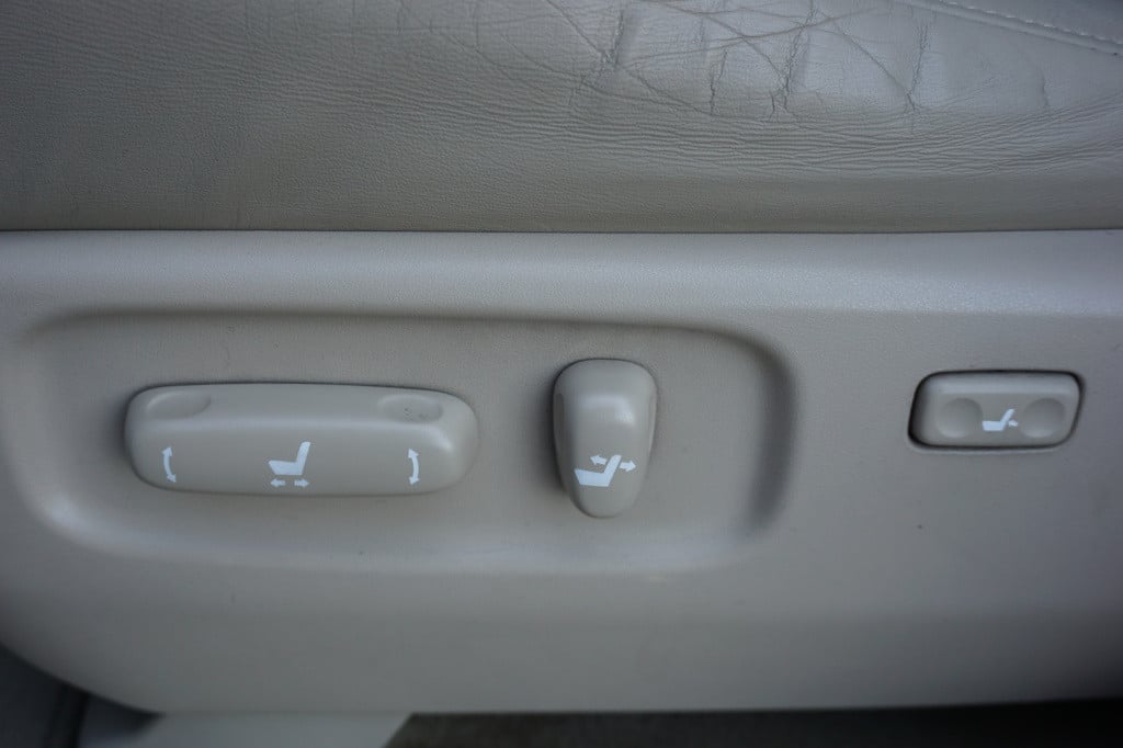 Lexus RX 400h executive airco / navi / cruise / stoelverw. / leder / pano /