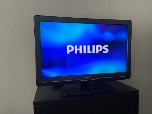 PHILIPS LCD TV - smart tv, hd