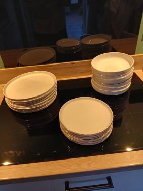 Tekoop eetservies