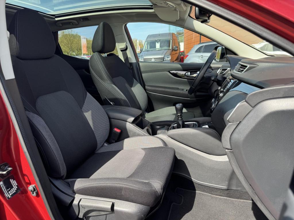 Nissan Qashqai 1.3 dig-t design edition