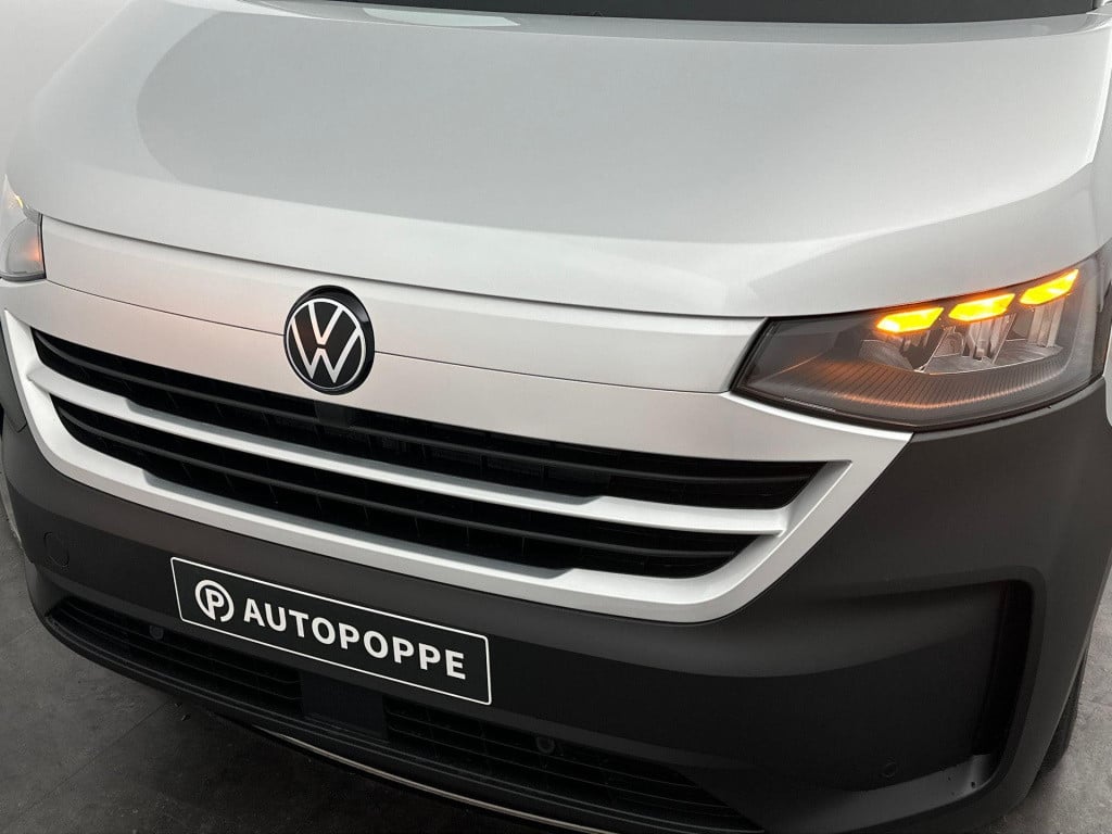 Volkswagen Transporter bedrijfswagens life intro l2 elektromotor 160 kw (21