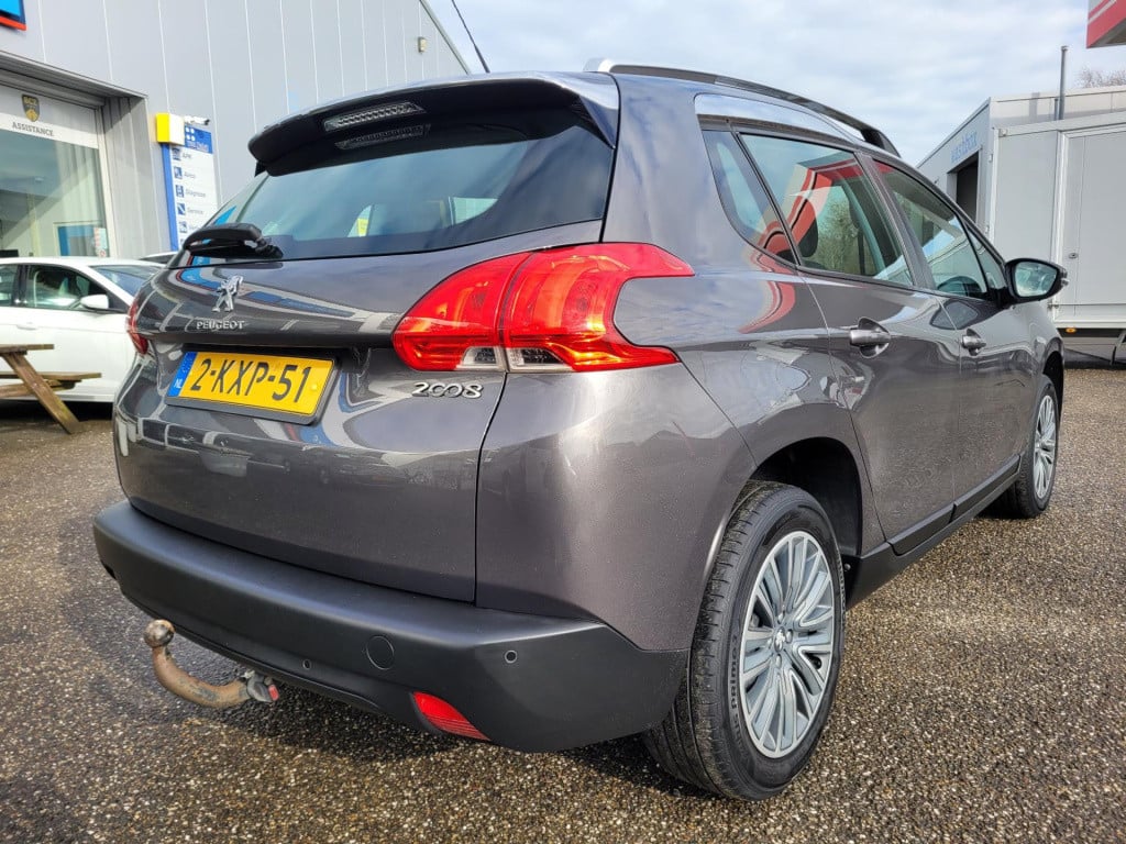 Peugeot 2008 1.2 vti active