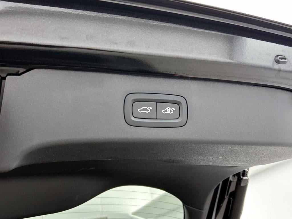 Lynk & Co 01 1.5 | automaat | navigatie | panoramadak | memory seat | infin