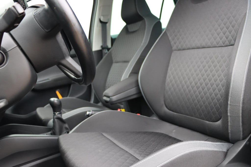 Skoda Fabia 1.2 tsi first edition ambition