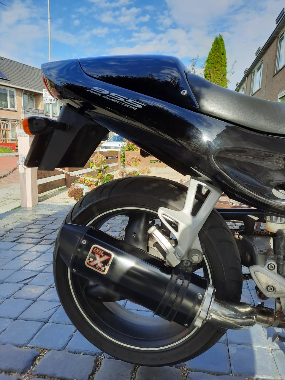 Triumph ST Sprint 955i