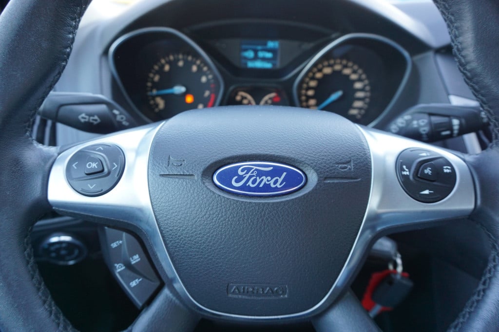 Ford Focus 1.0 ecoboost edition airco / cruise / elektr. ramen / lm velgen 