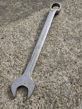 Steek/ring sleutel maat 46