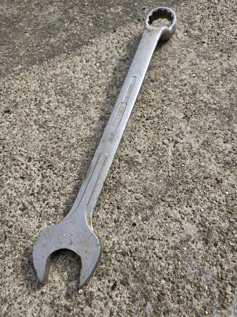 Steek/ring sleutel maat 46