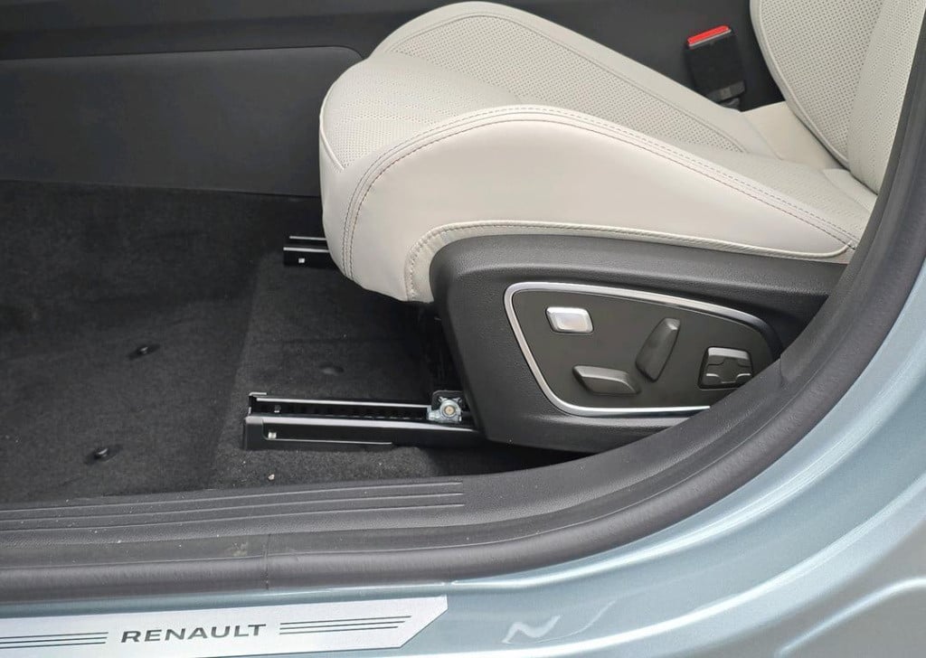 Renault Espace e-tech full hybrid 200 iconic 5p. / solarbay / matrix-led / 