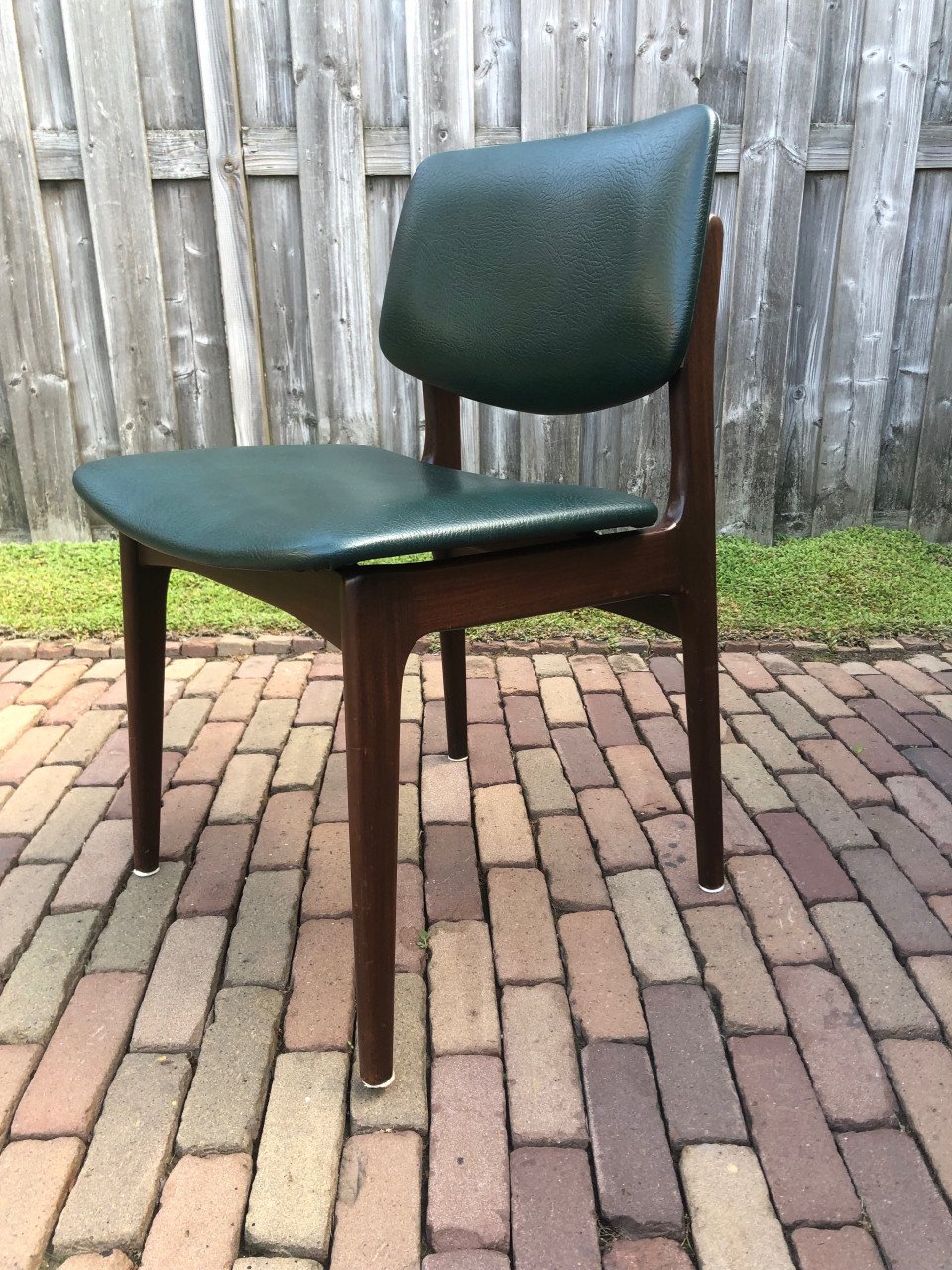 4 vintage eettafel stoelen.