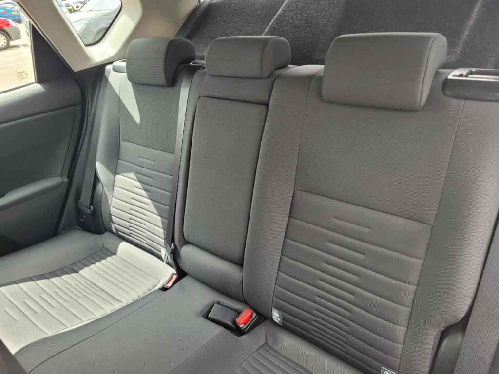 Toyota Auris 1.8 hybrid executive automaat