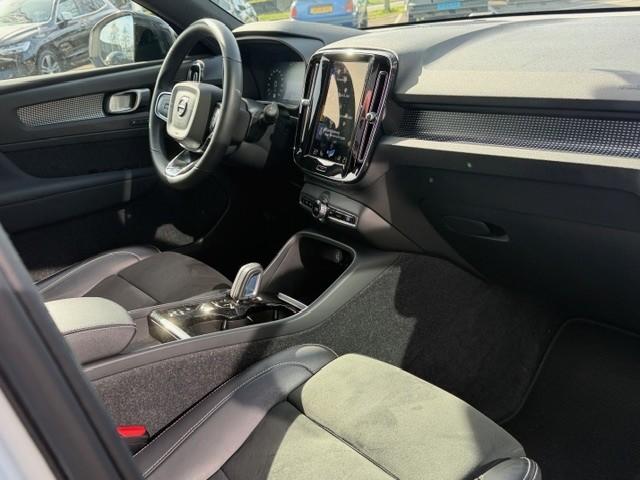 Volvo XC40 1.5 t4 recharge r-design l panoramadak l memory l led l harman k
