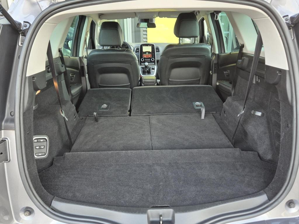 Renault Grand Scenic 1.3 tce 140 techno 7pers. camera, blind spot detectie,