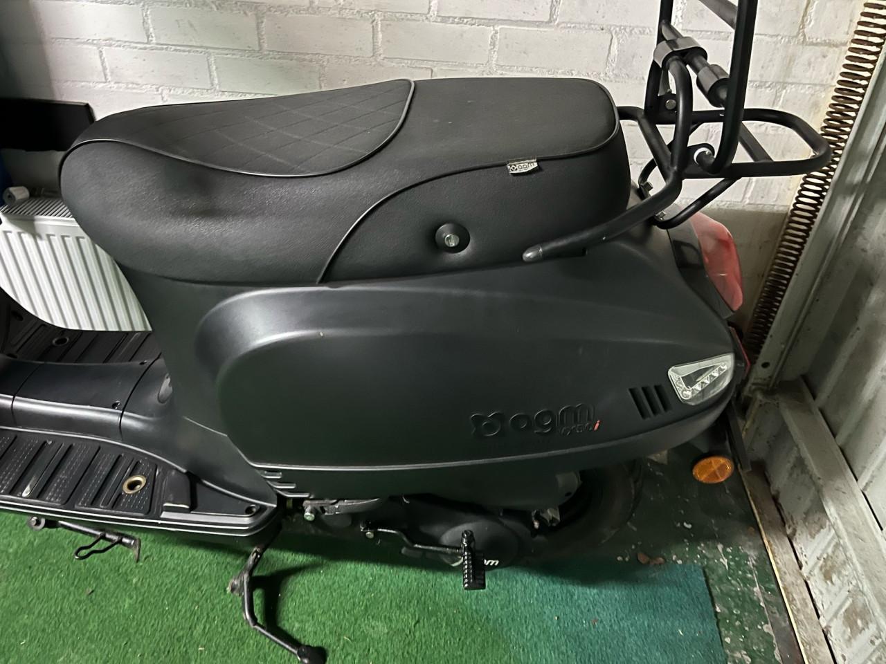 Agm vx50i