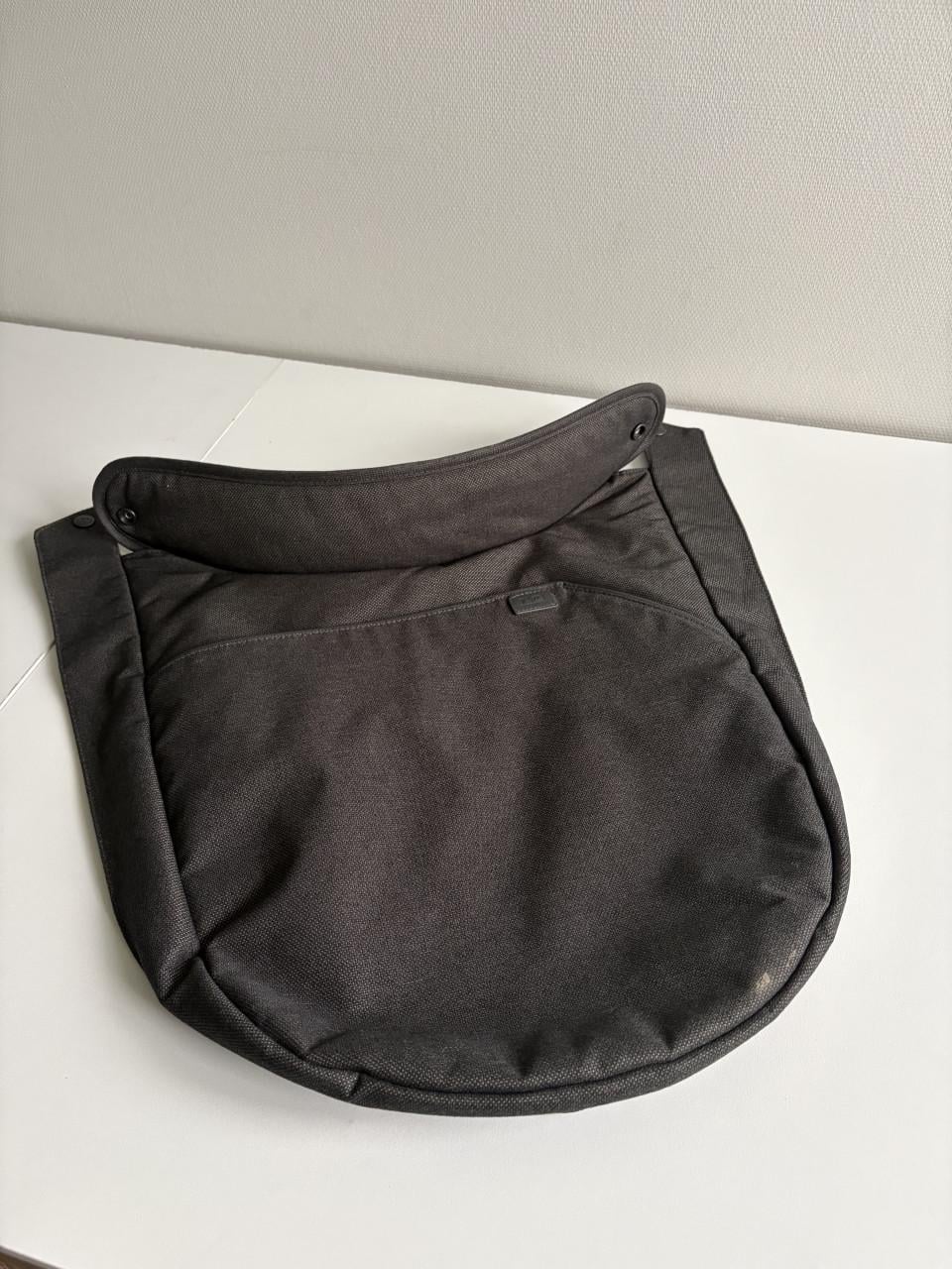 Mutsy Nio Kinderwagen, compleet, 3 in 1, kleur North Black