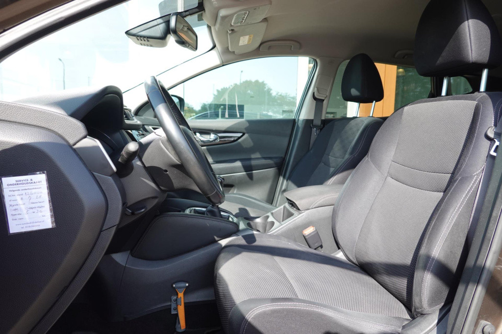 Nissan Qashqai 1.2 connect edition