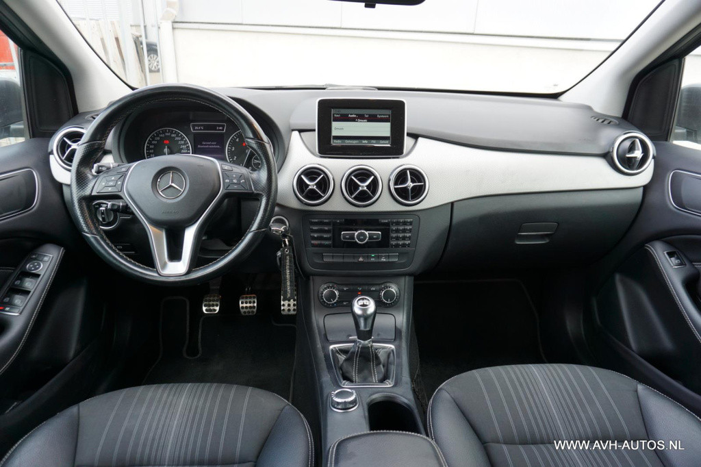Mercedes-Benz B-Klasse 180 ambition