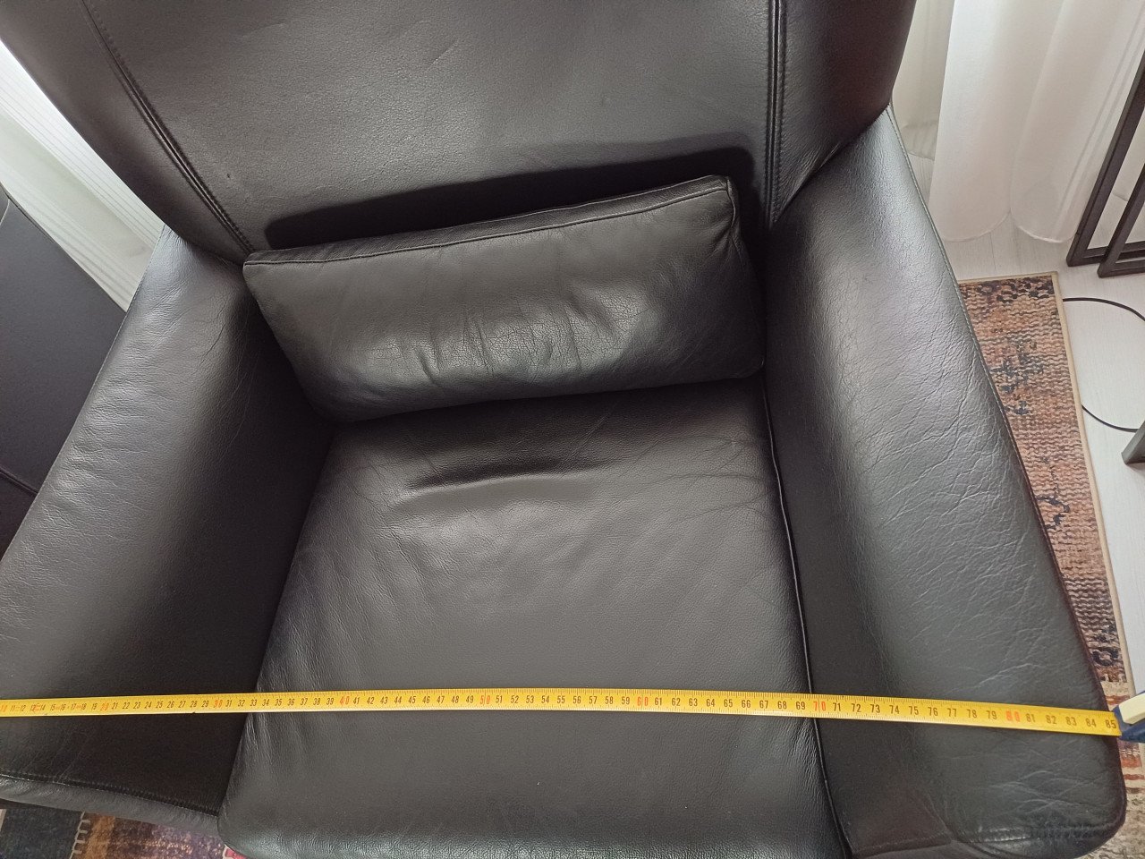 ZWART LEREN FAUTEUIL