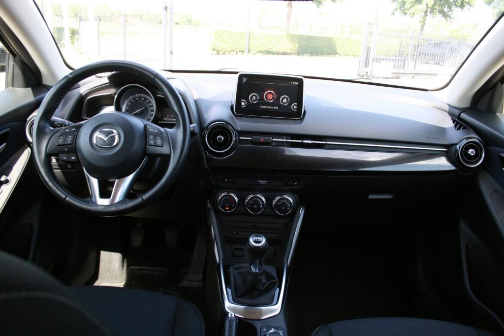 Mazda 2 1.5 skyactiv-g gt-m line / pdc / stoelverwarming / navi