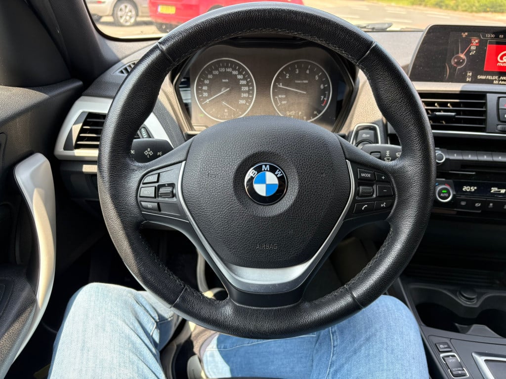 BMW 1 Serie 118i corporate lease executive