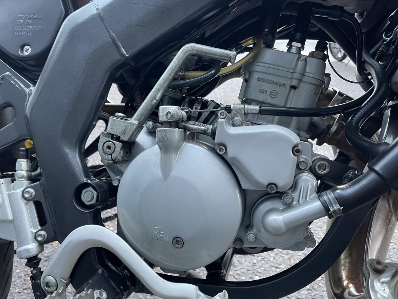 DERBI SENDA 50 SCHAKELBROMMER