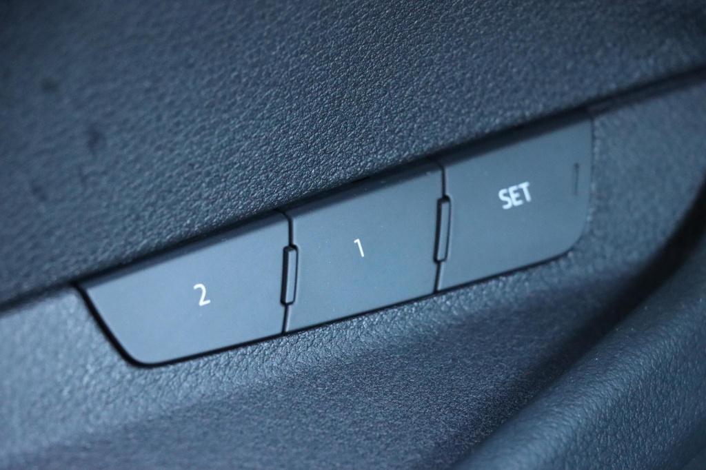 Audi E-tron 55 quattro s edition 95 kwh 408pk